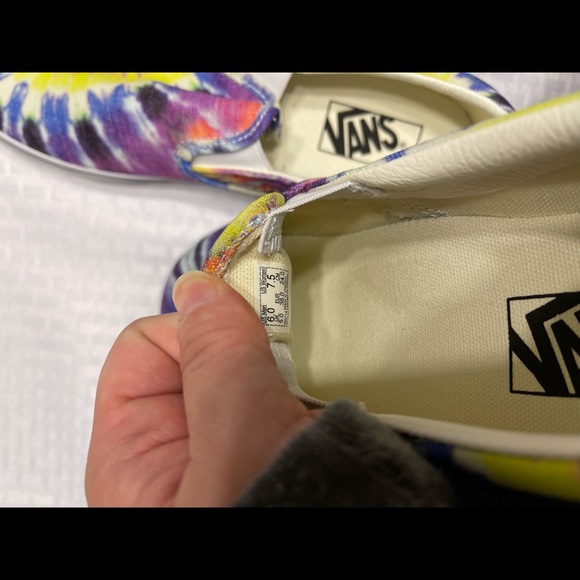 Vans - limited edition tie-dye - slip ons - Picture 4 of 4